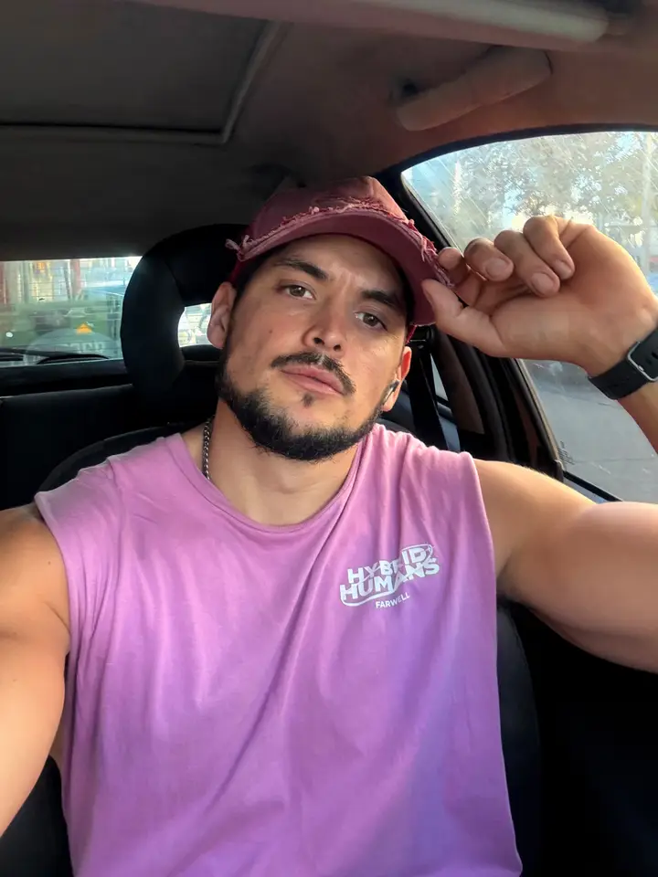 𝑷𝒂𝒕𝒓𝒊𝒄𝒌 𝑭𝒆𝒕𝒊𝒔𝒉 😏