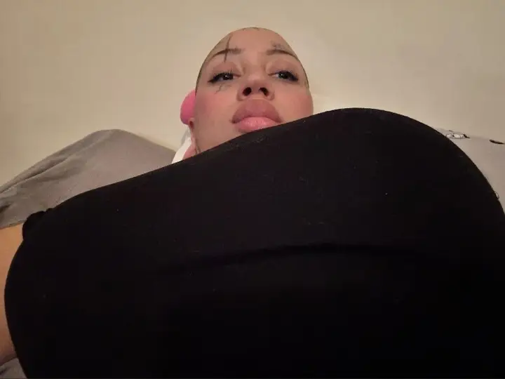 Bimbo gf