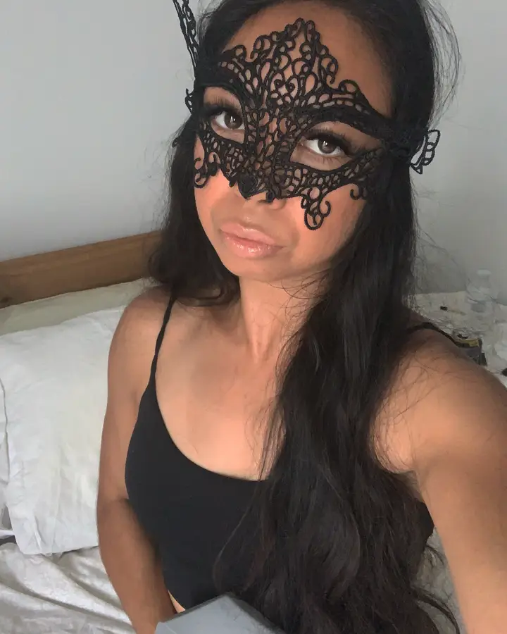 Masked Muscle Mom ♡ 🐲 ∞