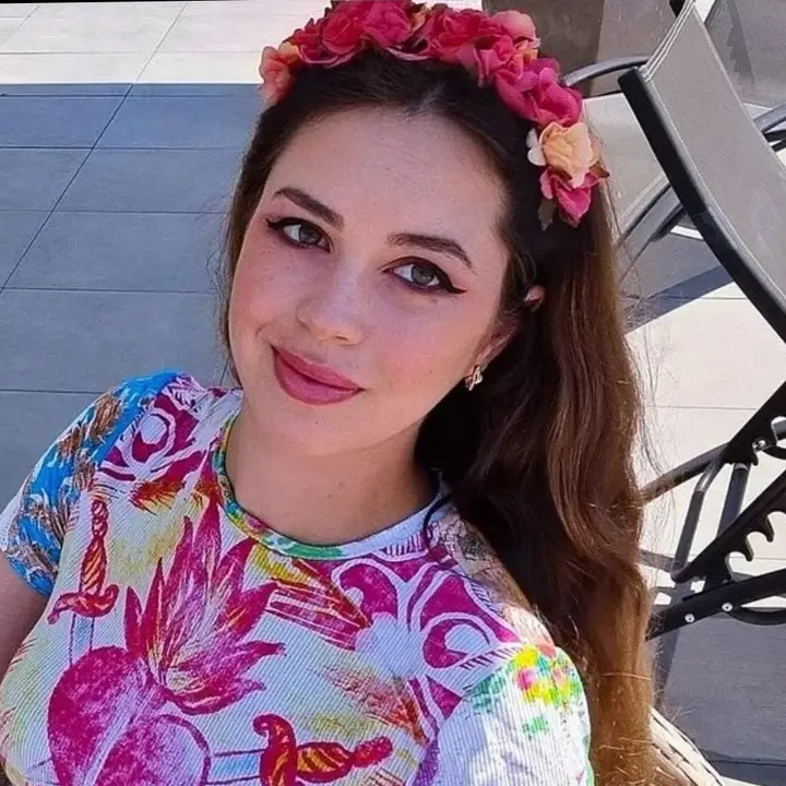 Naturalflowergirl