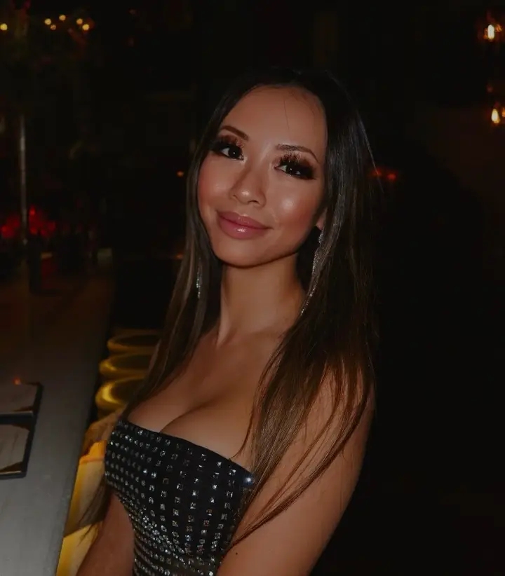 Sylvia Le Rêve 🕊 petite asian