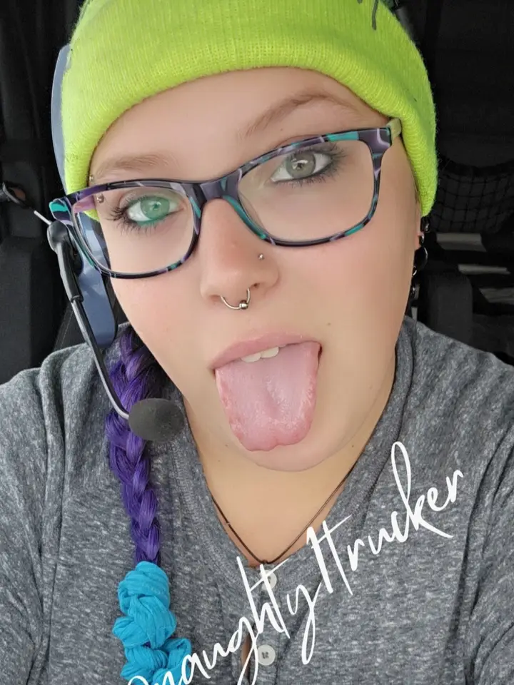 Naughty Trucker $4.99 VIP 🚚🥵😈 (No PPV)