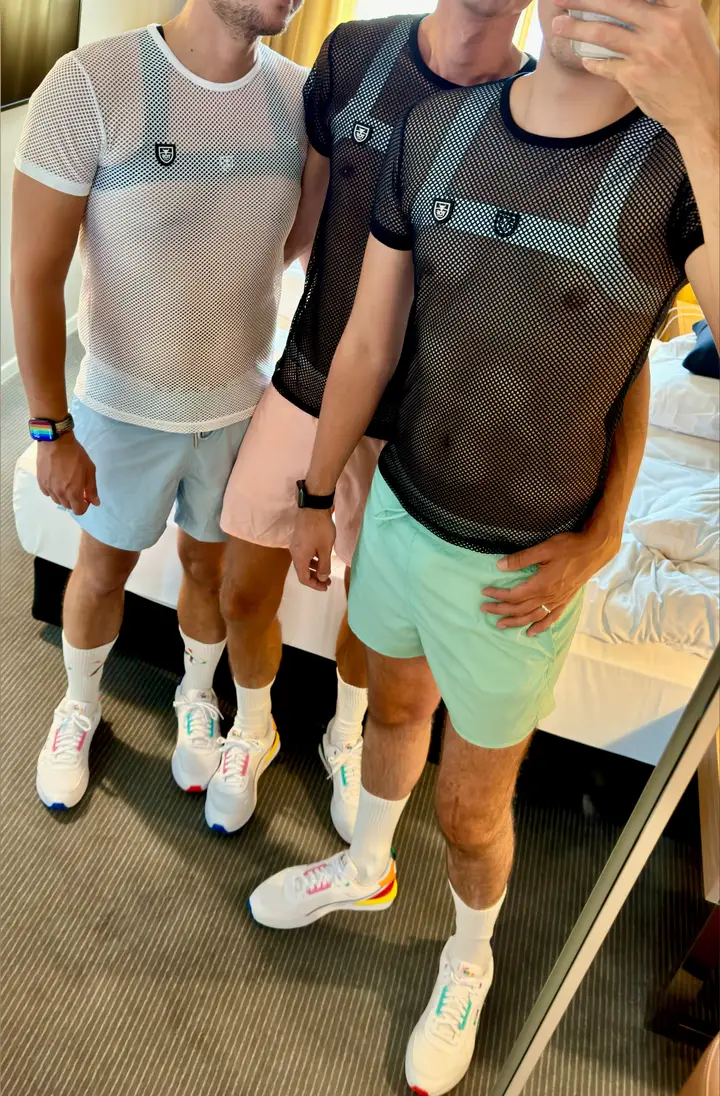 ThreeHotGays