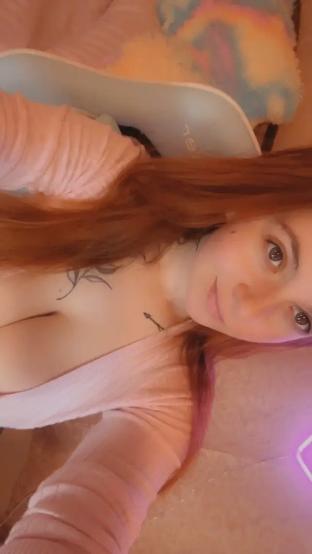 •Zoe•