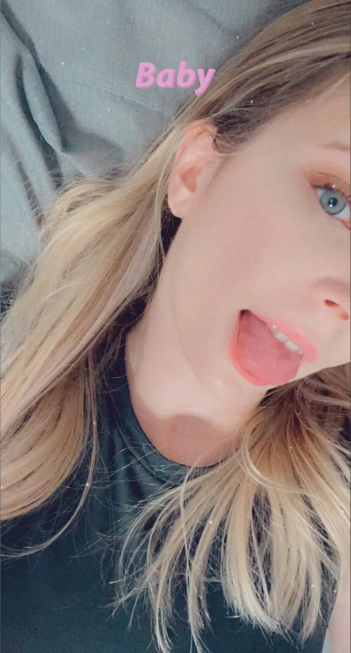 Cutie 🥰👅