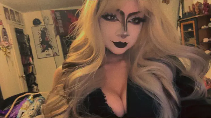 Elvira nyx