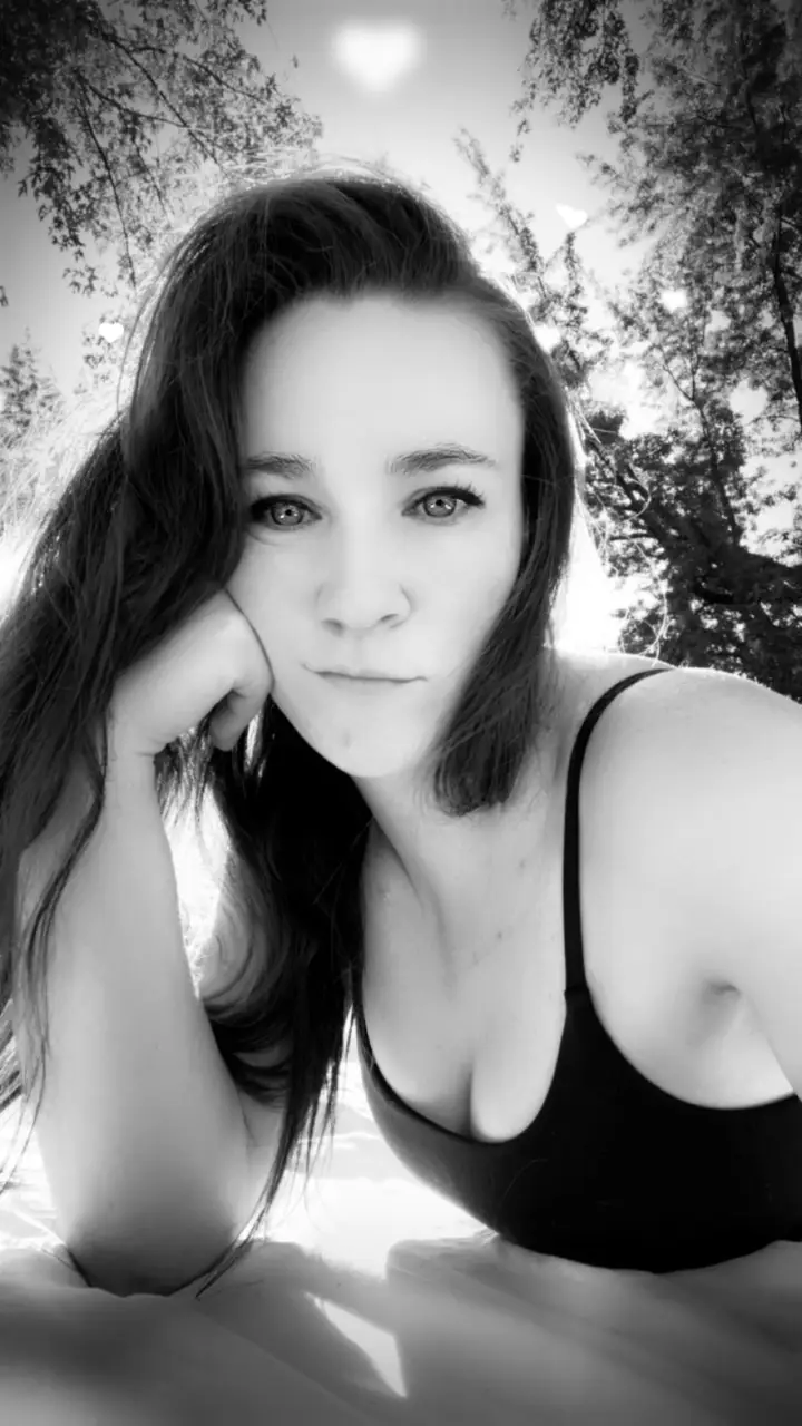 GirlNextDoor