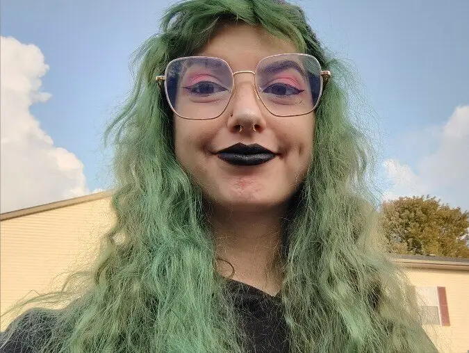 Hilly Black