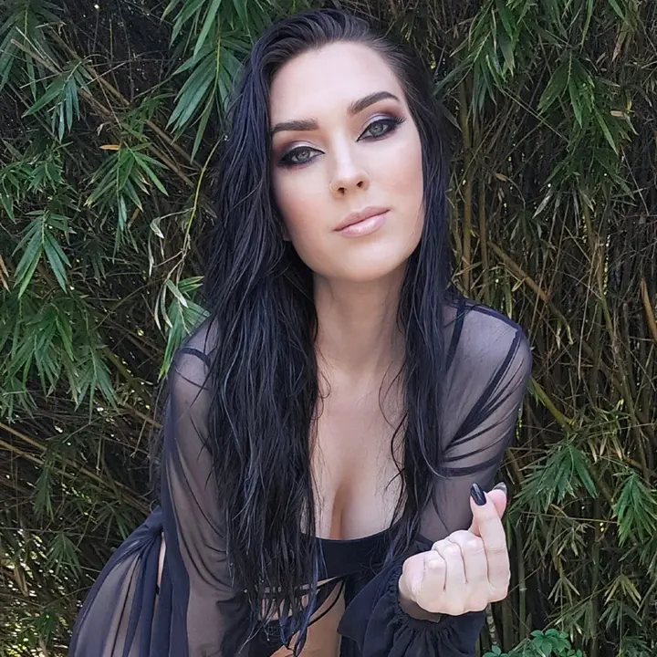Jenifer Ann VIP