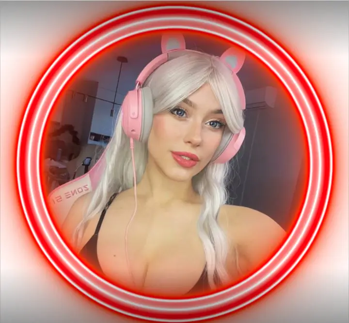 𝘖𝘷𝘦𝘭𝘺𝘮𝘪𝘭𝘢 💕😇