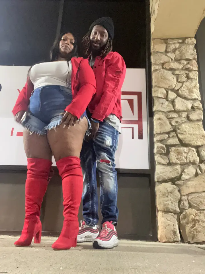 DA SLVTTY COUPLE 🥴