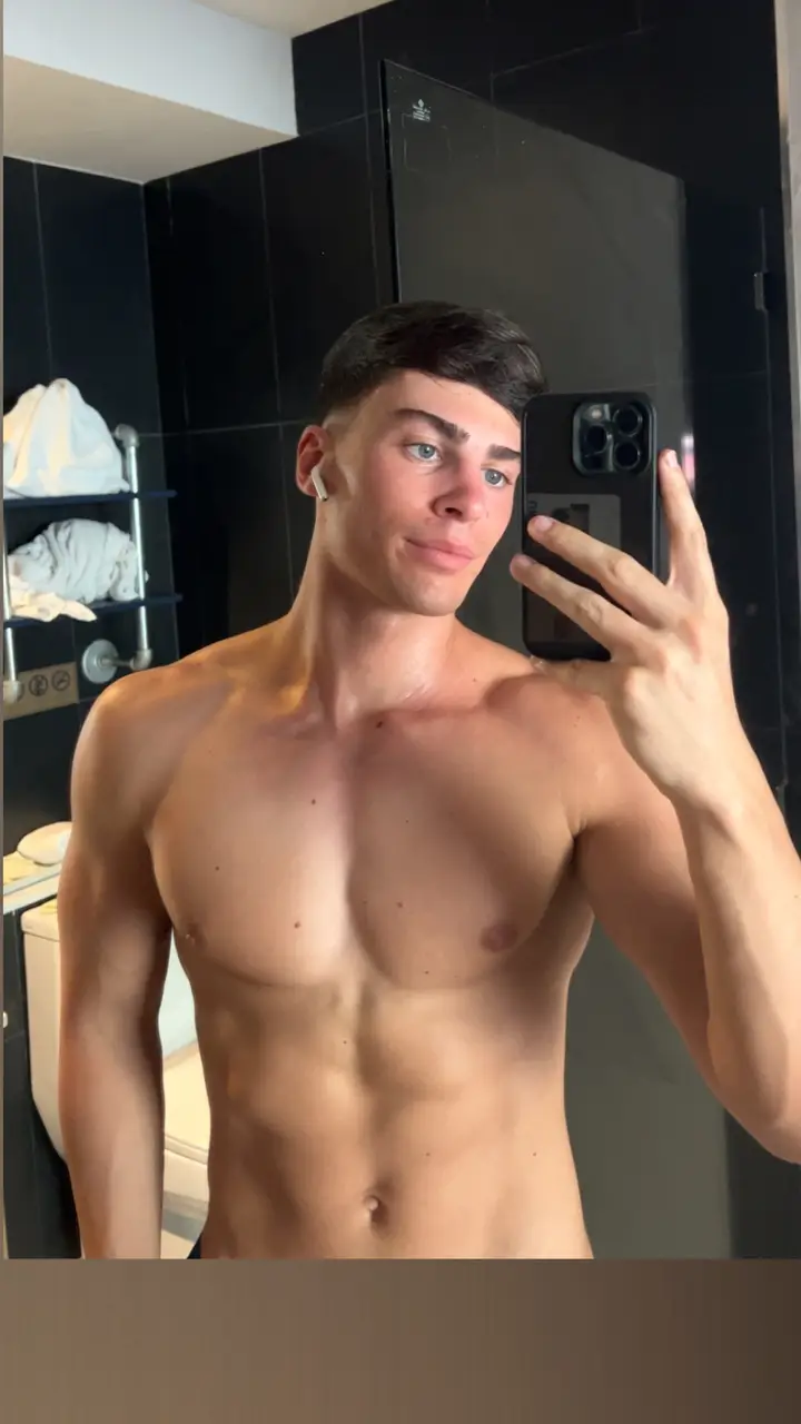 Lewis Rossi