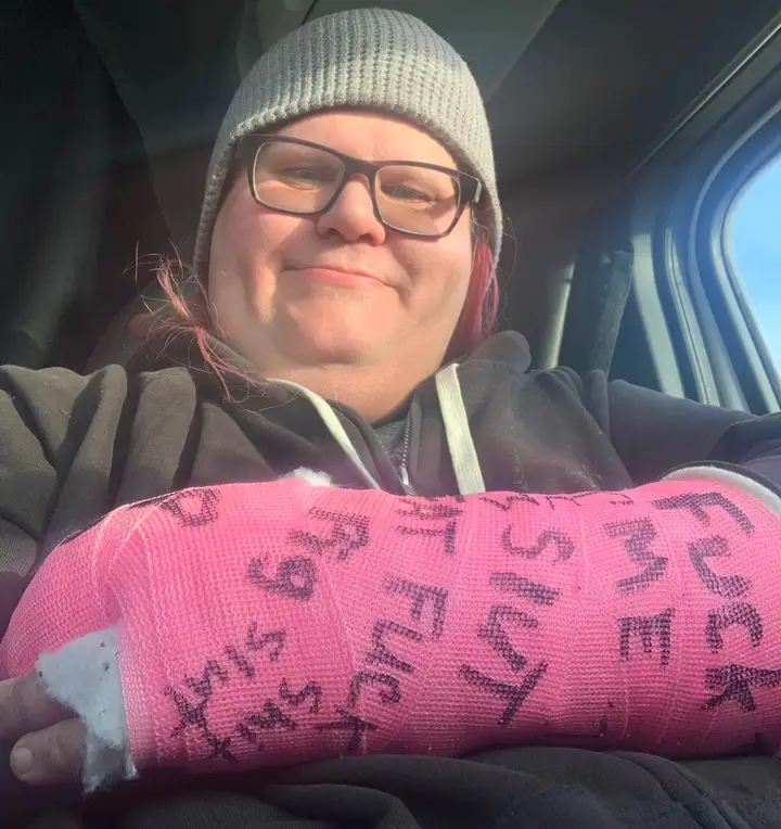 Sissy Krissi Diamond — journey to 800lbs