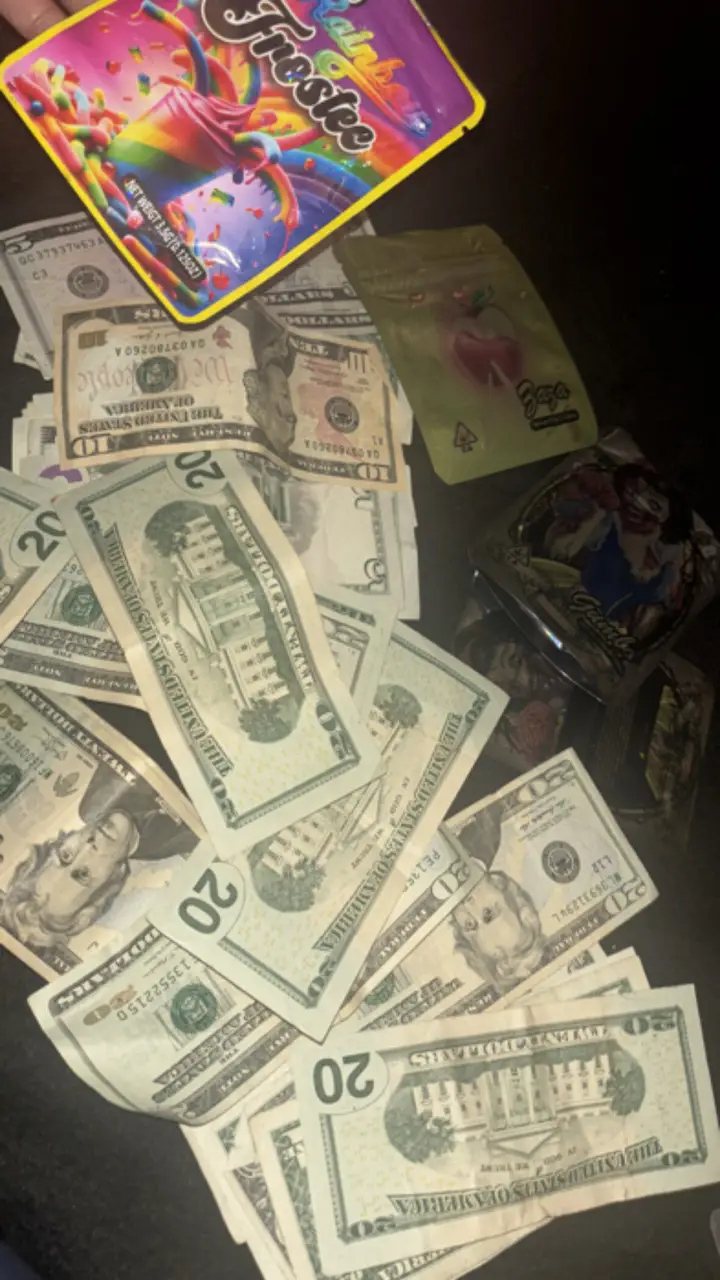 EBandz$