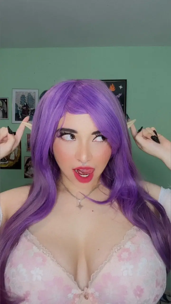 Itzee Heernandez