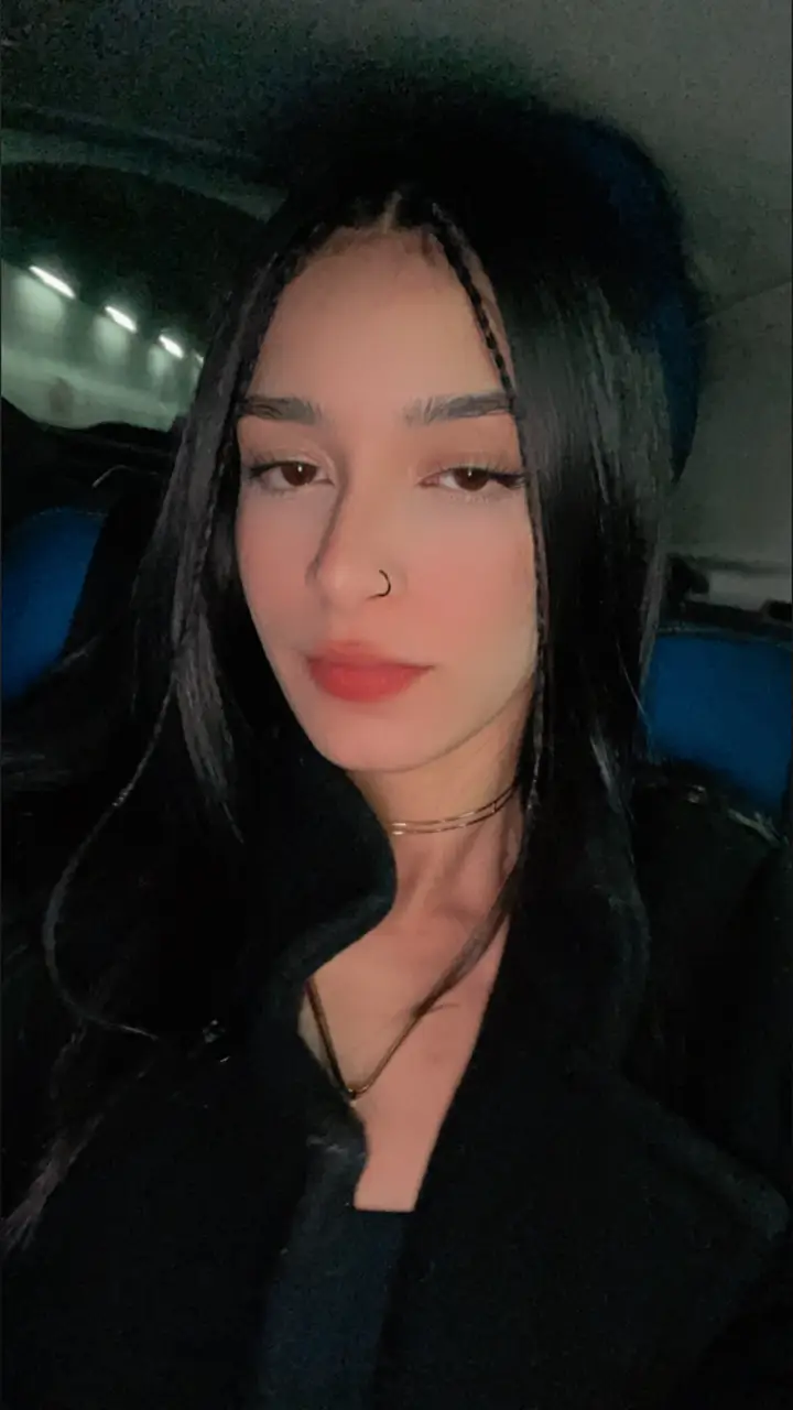 23. Shawty 🌶️ Tell me Shawty🫦
