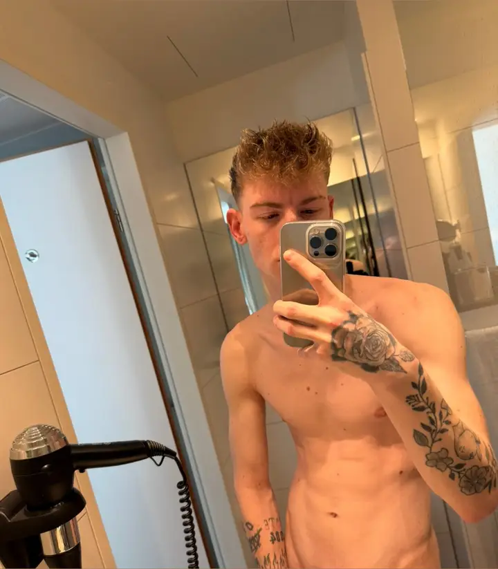 Basti🥵
