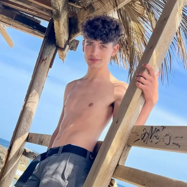 Zayne Bright