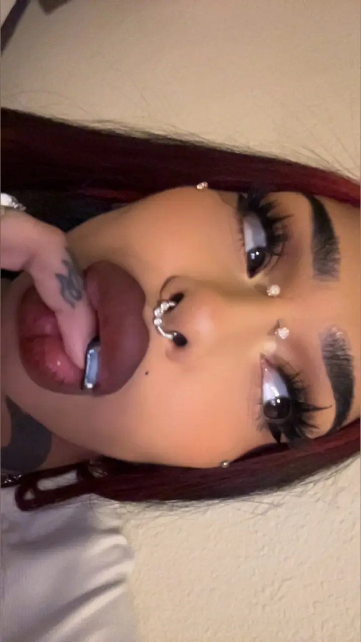 ThroatQueenXO😝