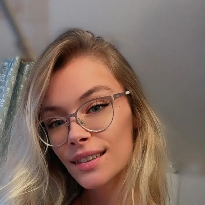 Ashley Ivy 🌷