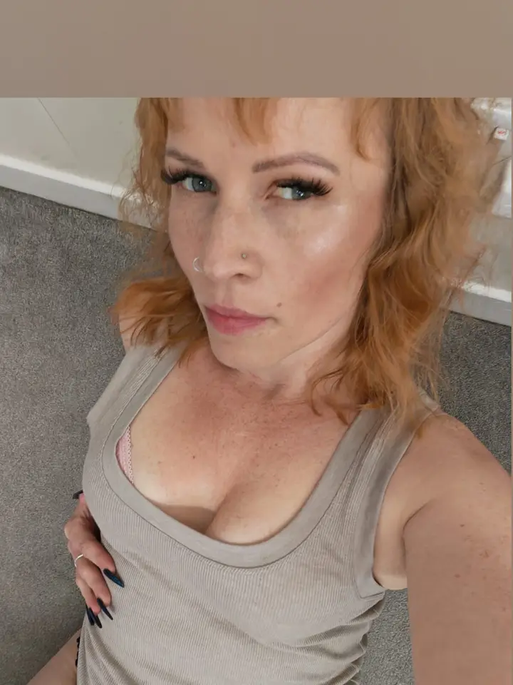 Caitlin, your favourite Scottish camgirl
