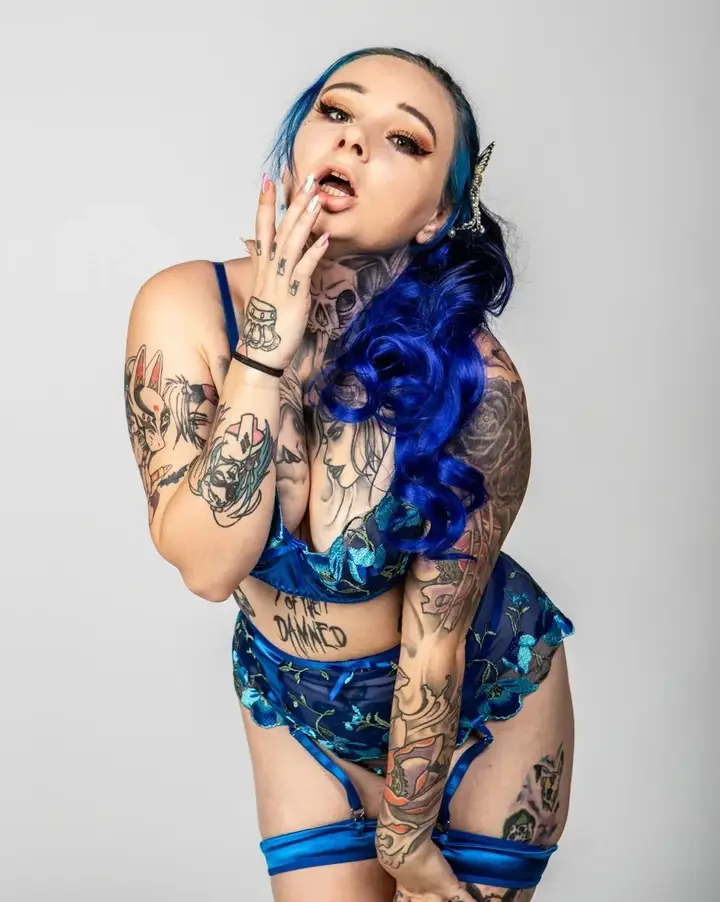 Alissa Blue