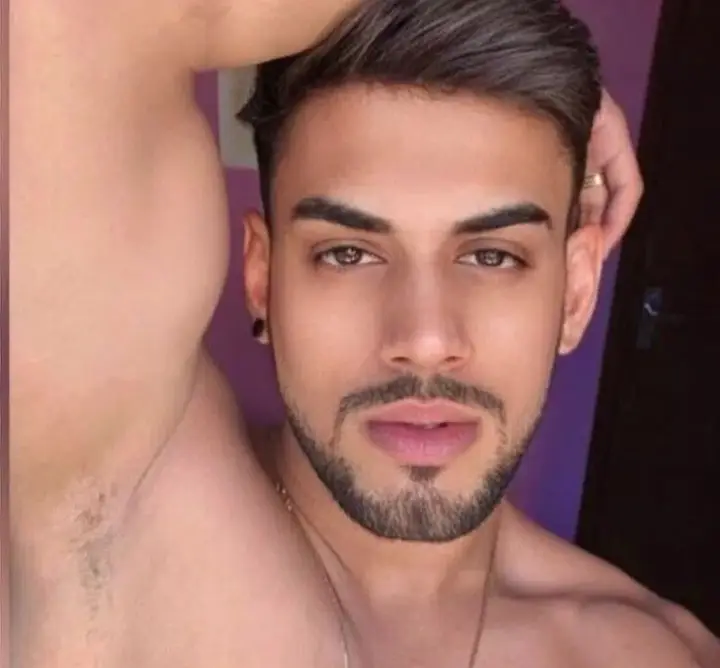 Zayan lanz