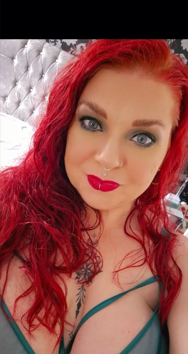 Xxredhotxx