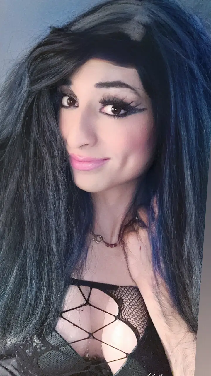 Rhea Ellie