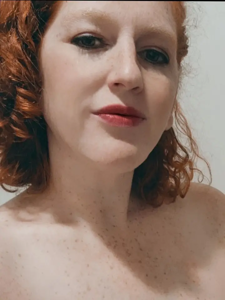 Redheaded Milkmaid