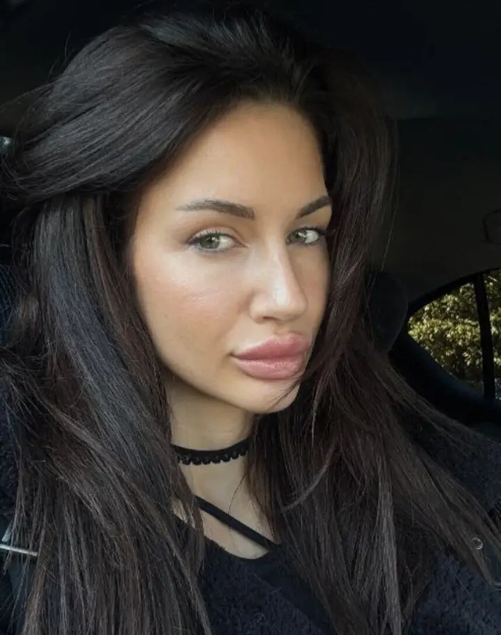 Victoria Rose