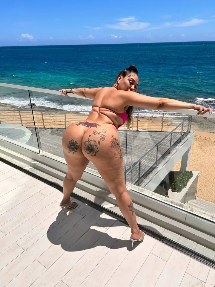 Latina Cougar