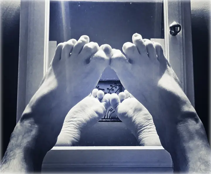 Justins Feet