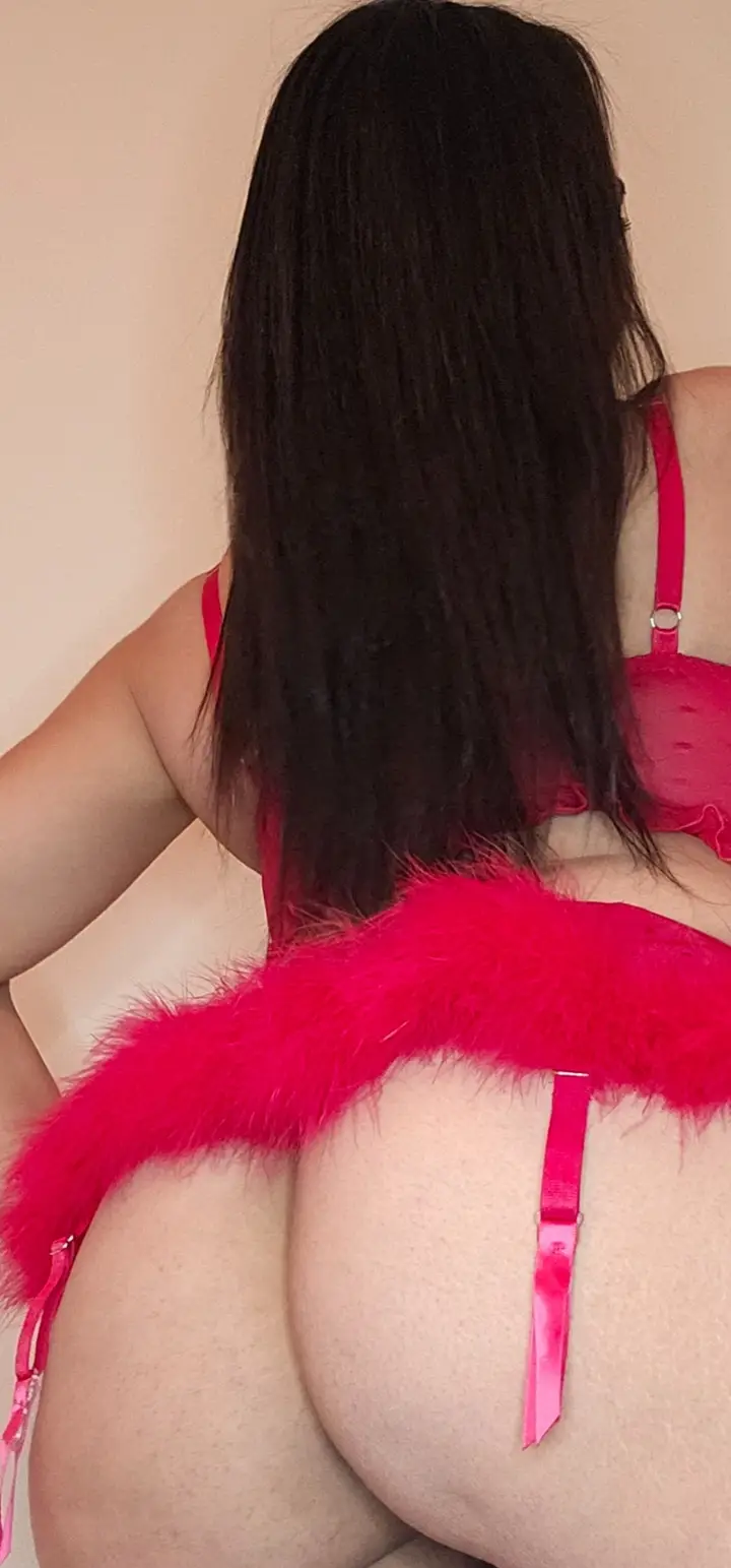 Dernie Marie