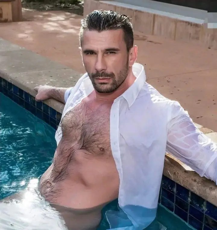 Manuel Ferrara 🚨
