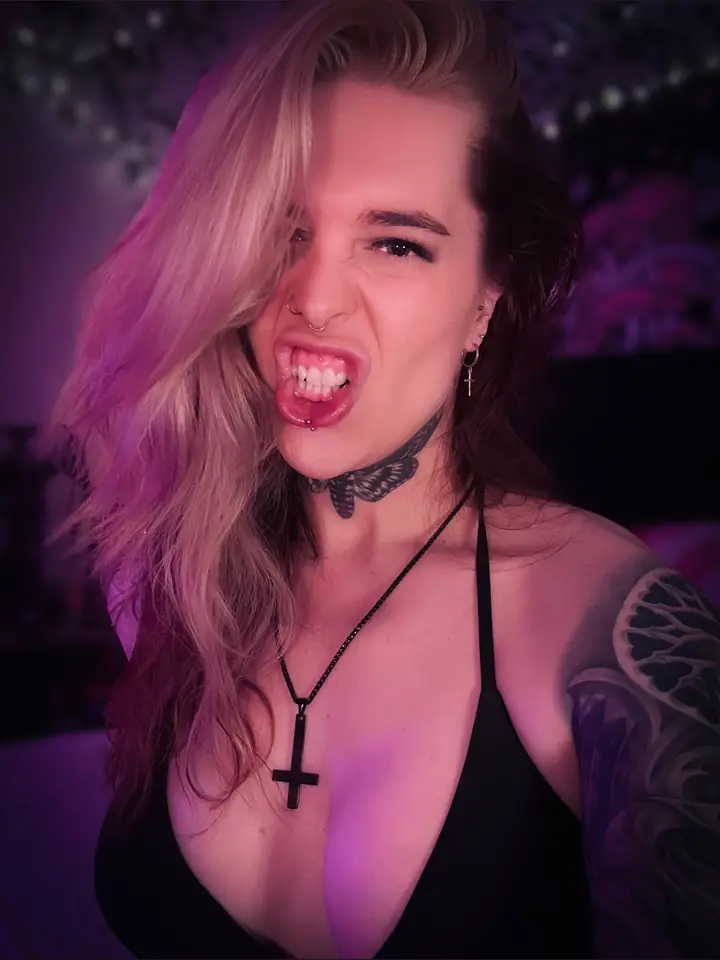 leahsinsxo