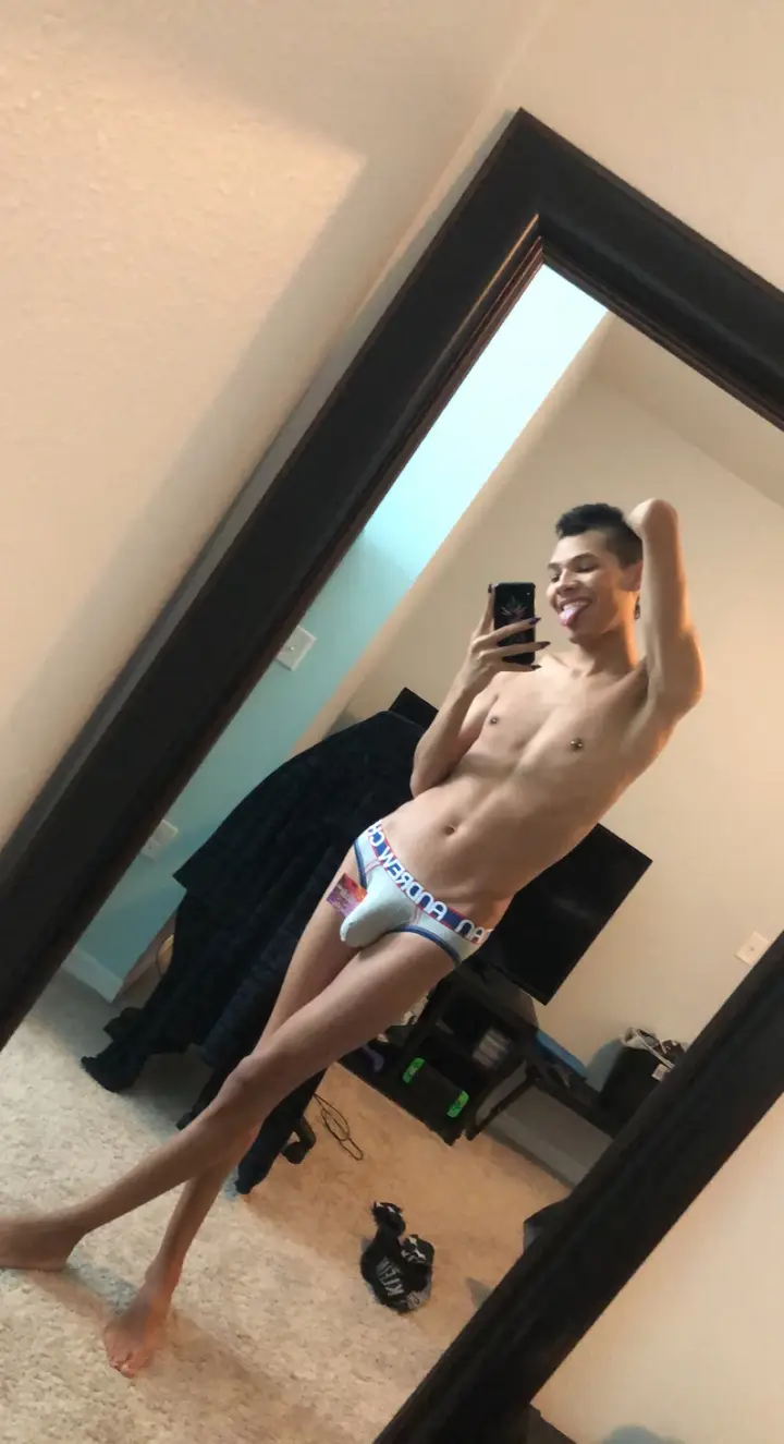 TheeHungTwink